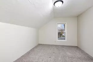 904 W 8th Ave, Oshkosh, WI 54902 - Photo 14