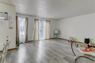 1900 W Marquette St, Appleton, WI 54914 - Photo 6