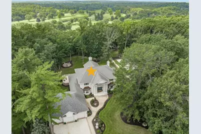 120 Stonebridge Court, Green Bay, WI 54313 - Photo 2