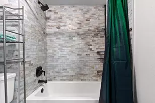 821 School Pl, Green Bay, WI 54303 - Photo 22