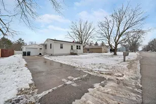 510 E Factory St, Seymour, WI 54165 - Photo 22