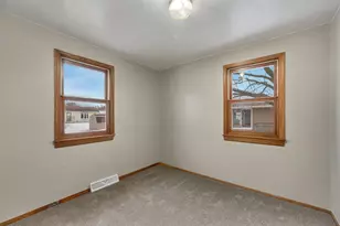 510 E Factory St, Seymour, WI 54165 - Photo 14