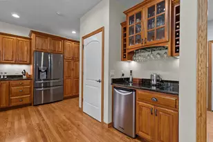 217 E Wentworth Ln, Appleton, WI 54913 - Photo 28