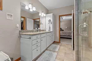 217 E Wentworth Ln, Appleton, WI 54913 - Photo 18