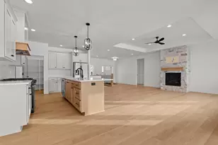 113 Beckerae Ct, Wrightstown, WI 54180 - Photo 6