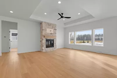 113 Beckerae Court, Wrightstown, WI 54180 - Photo 8