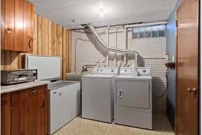 340 Westbrook Drive, Oshkosh, WI 54904 - Photo 24