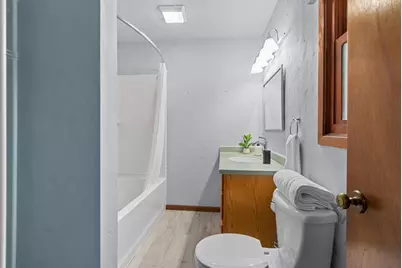 340 Westbrook Drive, Oshkosh, WI 54904 - Photo 16