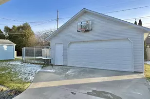 292 18th St, Fond du Lac, WI 54935 - Photo 18