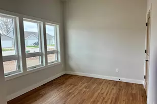 383 N Wilson St, Kimberly, WI 54136 - Photo 8