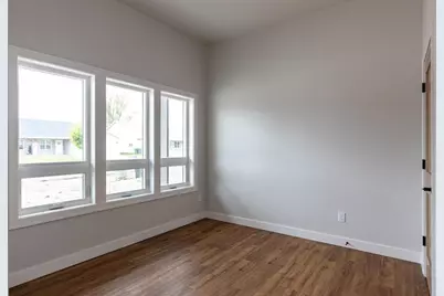 365 N Wilson Street, Kimberly, WI 54136 - Photo 6