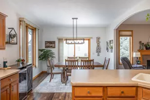 223 Sunny Meadows Dr, Kaukauna, WI 54130 - Photo 14