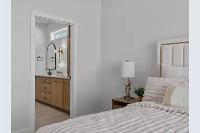 W5826 Roundstone Place, Menasha, WI 54952 - Photo 32