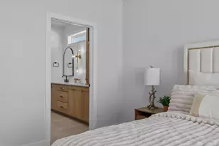 W5826 Roundstone Pl, Menasha, WI 54952 - Photo 32