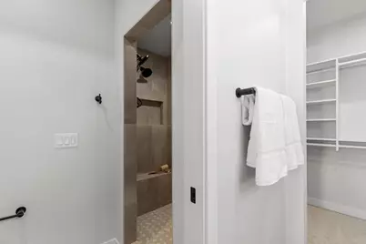 W5826 Roundstone Place, Menasha, WI 54952 - Photo 38