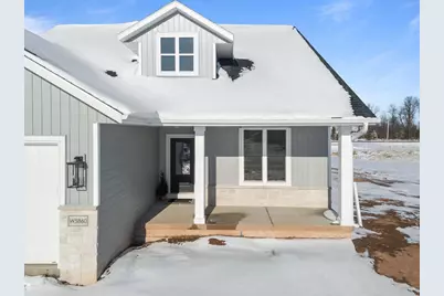 W5826 Roundstone Place, Menasha, WI 54952 - Photo 1