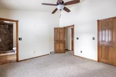 3026 Summer Place, Green Bay, WI 54313 - Photo 18