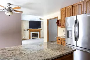 3026 Summer Pl, Green Bay, WI 54313 - Photo 16