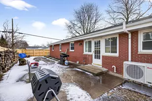 802 E Florida Ave, Appleton, WI 54911 - Photo 32