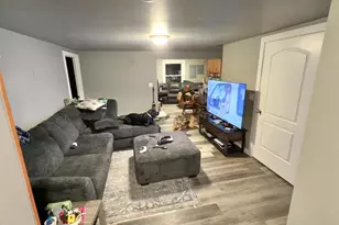 326 E Wilson Ave, Appleton, WI 54915 - Photo 2