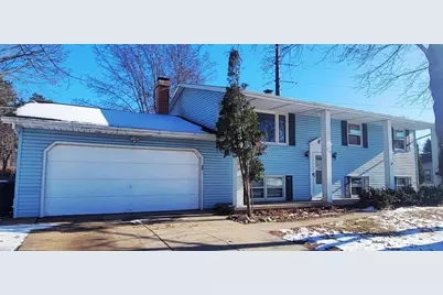 517 Menlo Park Road, Green Bay, WI 54302 - Photo 2