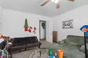 1403 S Main St, Oshkosh, WI 54902 - Photo 30