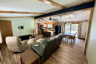 W6594 County Rd H, Wild Rose, WI 54984 - Photo 10