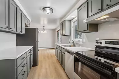 1482 Commanche Avenue, Green Bay, WI 54313 - Photo 10