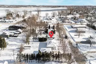 800 Maple St, Winneconne, WI 54986 - Photo 26