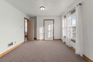 17 W Cotton St, Fond du Lac, WI 54935 - Photo 12