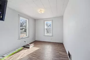 528 E Maple St, Appleton, WI 54915 - Photo 6