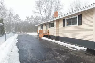 180 N Beebe Ave, Peshtigo, WI 54157 - Photo 6