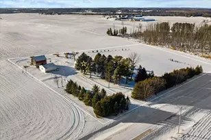 E3837 Church Rd, Kewaunee, WI 54216 - Photo 10