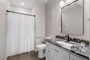 3442 Leeds Castle Dr, Green Bay, WI 54313 - Photo 42