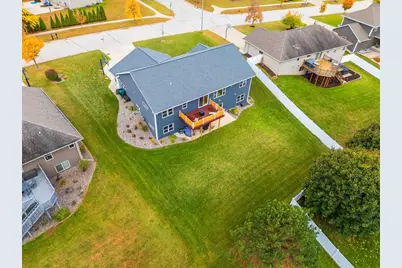 3442 Leeds Castle Drive, Green Bay, WI 54313 - Photo 74