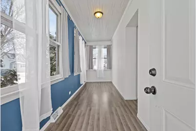 2206 Ashland Street, Oshkosh, WI 54901 - Photo 8