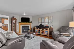 708 Saunders Rd, Kaukauna, WI 54130 - Photo 6