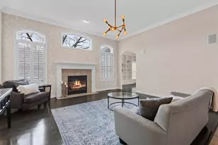 825 Yorkshire Rd, Neenah, WI 54956 - Photo 4