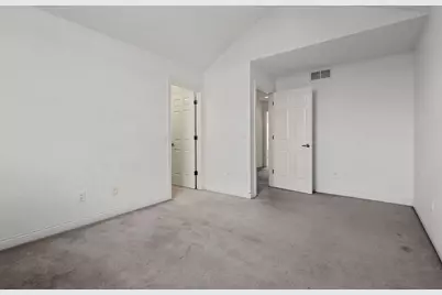 825 Yorkshire Road, Neenah, WI 54956 - Photo 38