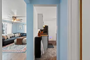 489 Oaklawn Ave, Green Bay, WI 54304 - Photo 6