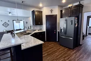 1410 S Prospect St, Shawano, WI 54166 - Photo 6