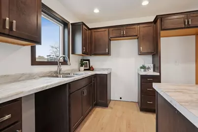 122 Evergreen Lane, Chilton, WI 53014 - Photo 8