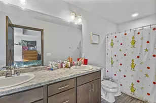 3393 E Rubyred Dr, Appleton, WI 54913 - Photo 22