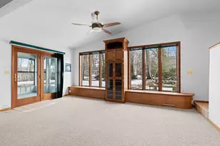 1313 Sorrento Dr, Green Bay, WI 54304 - Photo 12