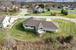 1690 Gateway Meadows Ln, Neenah, WI 54956 - Photo 22