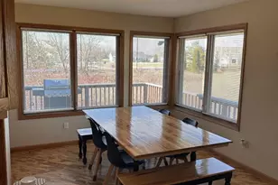 1690 Gateway Meadows Ln, Neenah, WI 54956 - Photo 32