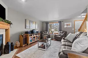 708 Saunders Rd, Kaukauna, WI 54130 - Photo 4