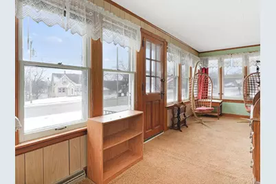 234 S Jefferson Street, Racine, WI 53185 - Photo 18