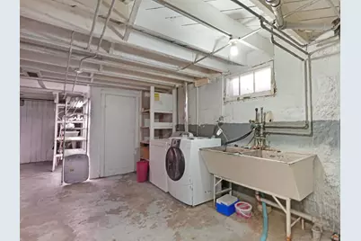 234 S Jefferson Street, Racine, WI 53185 - Photo 32