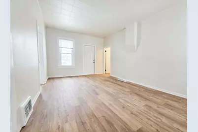 1405 Day Street, Green Bay, WI 54302 - Photo 6